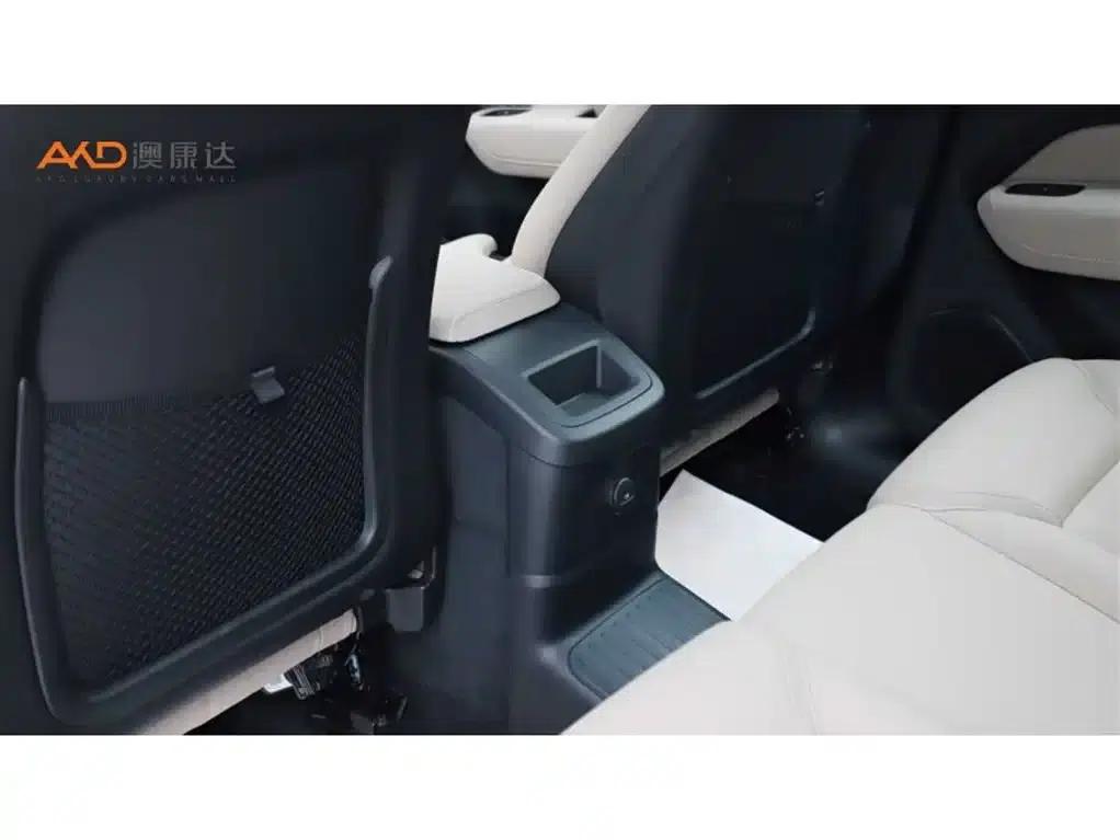 Volvo XC60 2.0T 2026 Plug-in Hybrid Long Range AWD Smart Luxury Edition — миниатюра 9