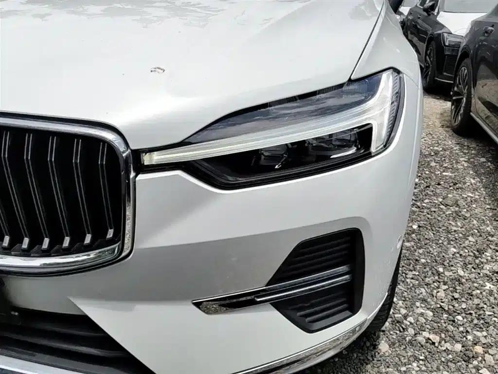 2022 Volvo XC60 Plug-in Hybrid T8 Plug-in Hybrid AWD Inscription Luxury Edition — миниатюра 24