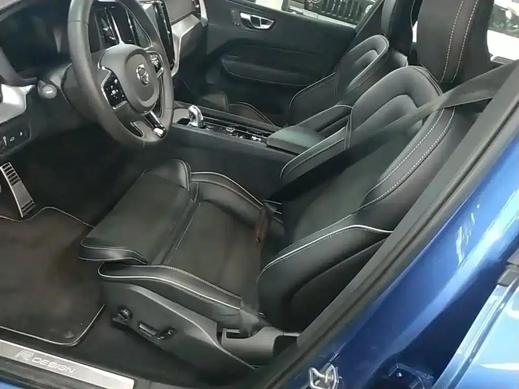 2019 Volvo XC60 Plug-in Hybrid T8 E-Drive Hybrid Smart Sport Edition (China V Emission Standard) — миниатюра 15