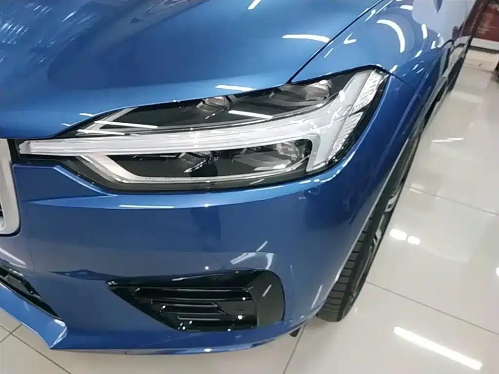2019 Volvo XC60 Plug-in Hybrid T8 E-Drive Hybrid Smart Sport Edition (China V Emission Standard) — миниатюра 24