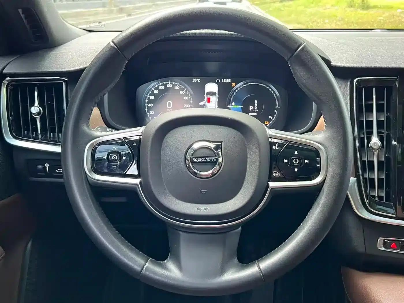2021 Volvo S90 Plug-in Hybrid T8 E-Drive Hybrid Smart Luxury Edition — миниатюра 13