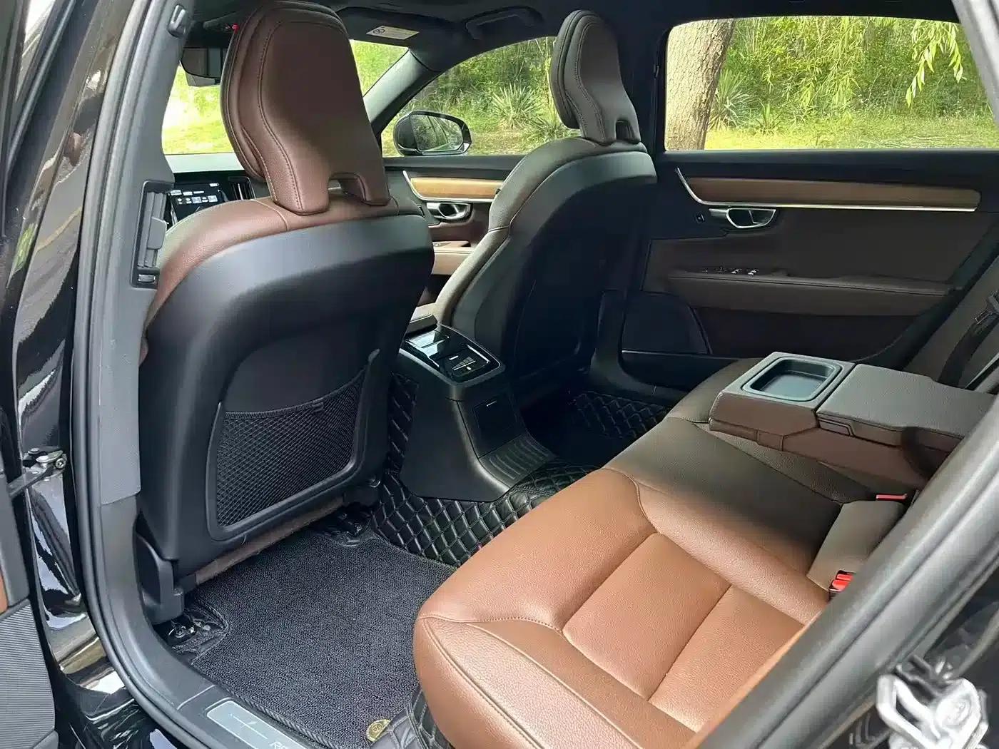 2021 Volvo S90 Plug-in Hybrid T8 E-Drive Hybrid Smart Luxury Edition — миниатюра 9