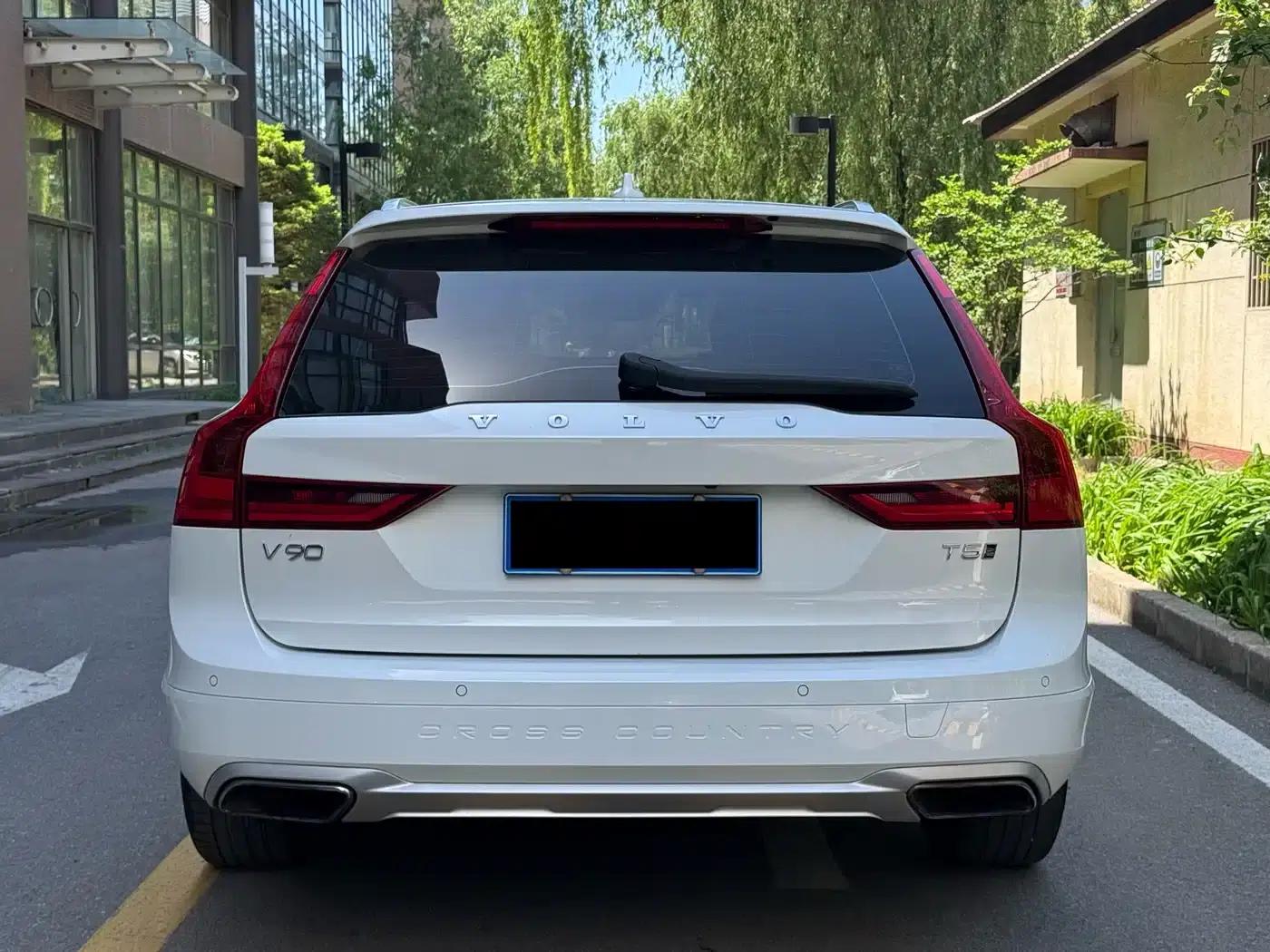 2020 Volvo V90 Cross Country T5 AWD Smart Edition — миниатюра 6