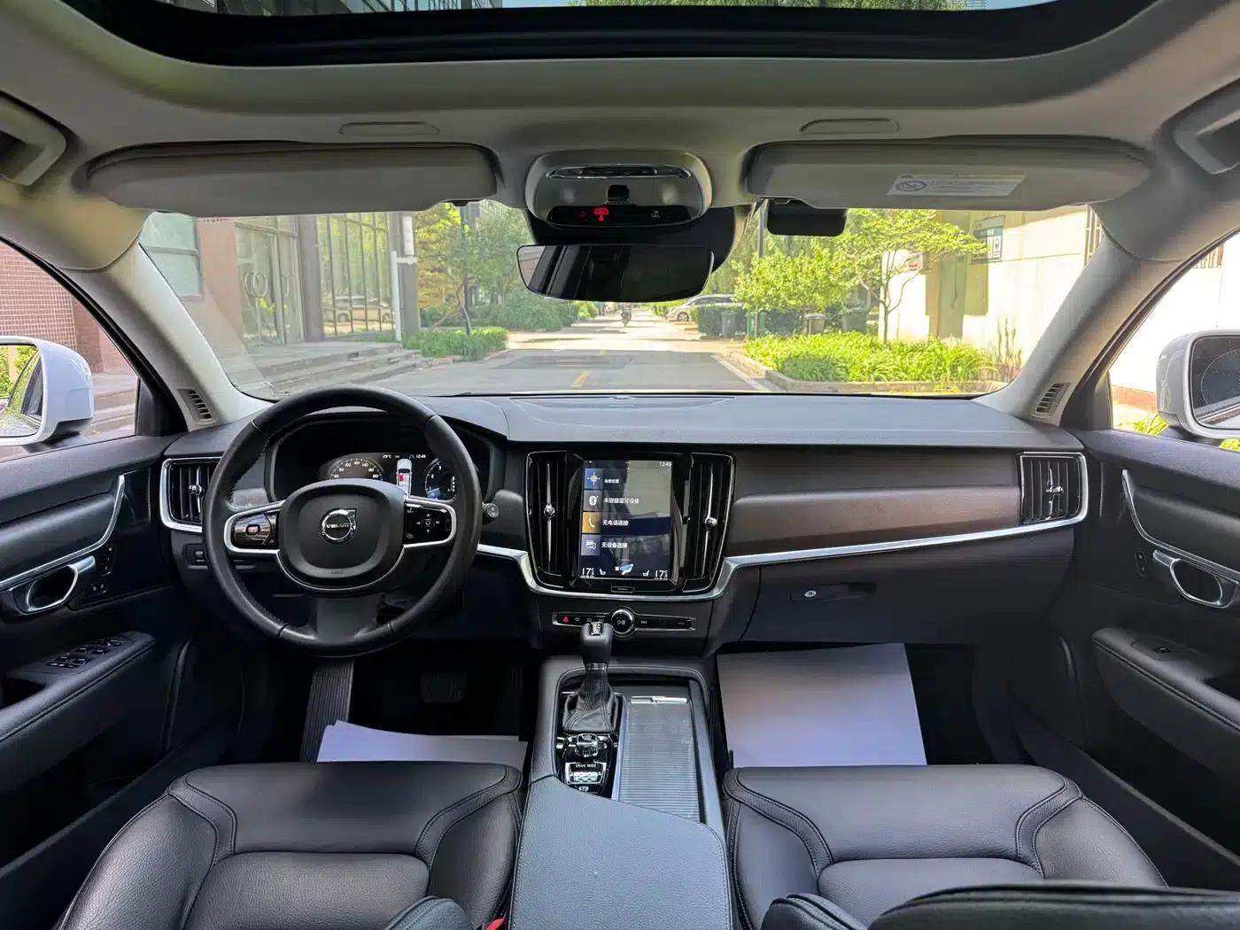 2020 Volvo V90 Cross Country T5 AWD Smart Edition — миниатюра 8