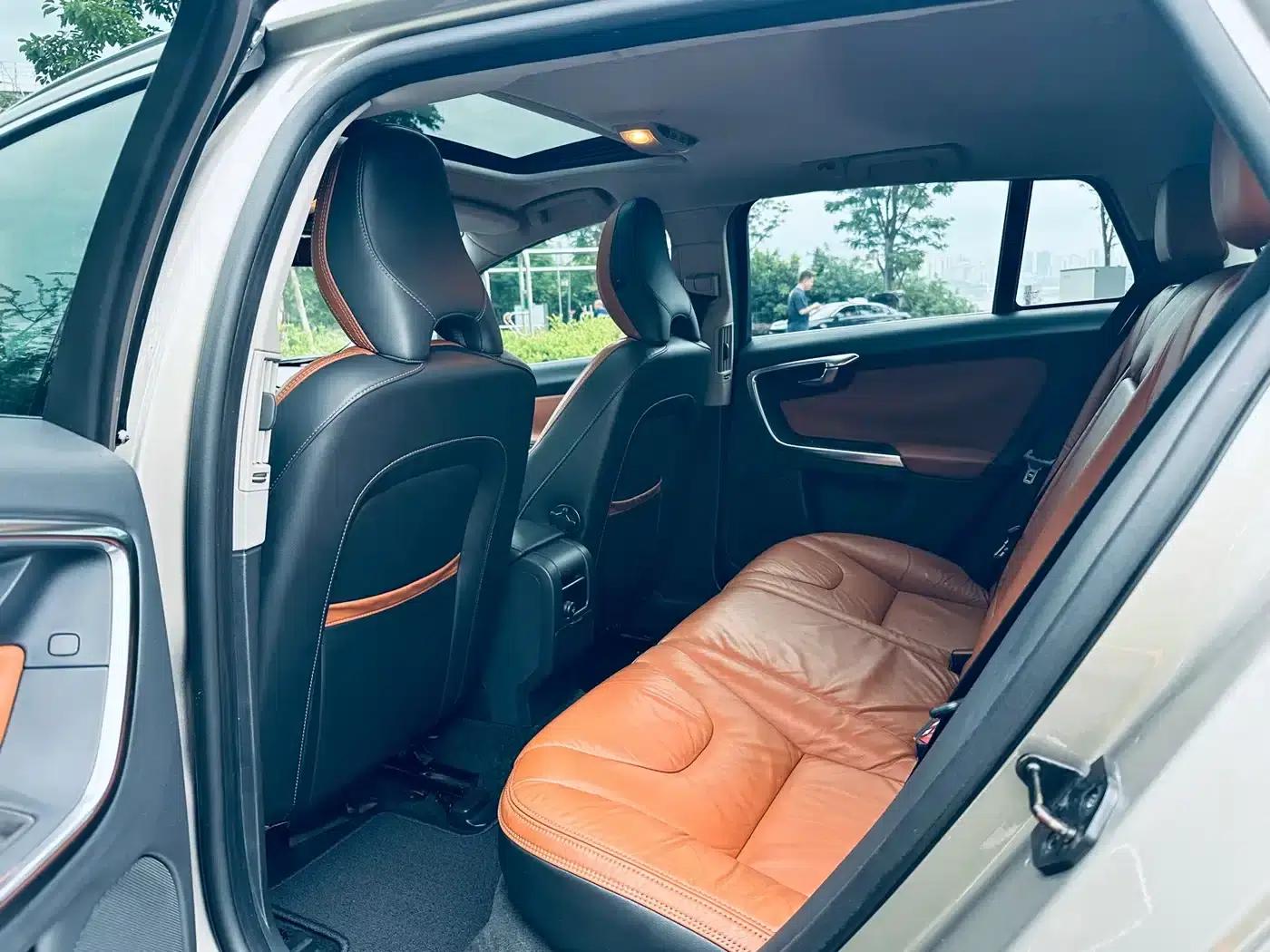 2013 Volvo V60 T5 Smart Edition — миниатюра 11