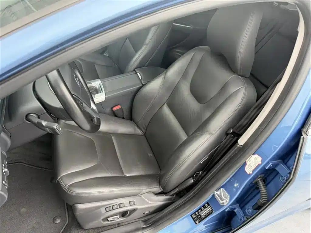 2015 Volvo V60 T5 Smart Edition — миниатюра 13