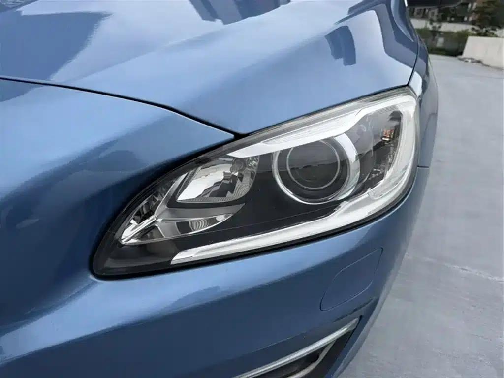 2015 Volvo V60 T5 Smart Edition — миниатюра 18