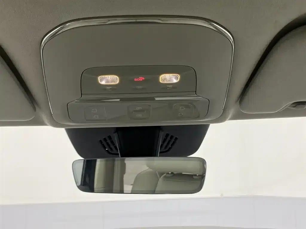 Volvo EM90 2025 Ultra 6-seater — миниатюра 21