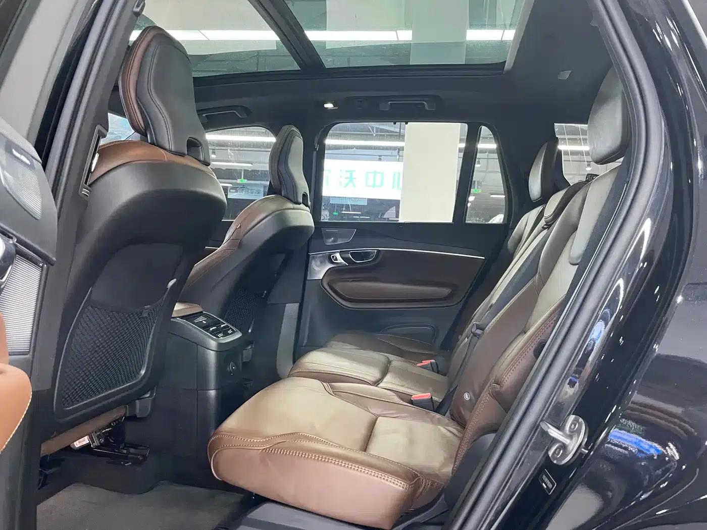 2023 Volvo XC90 Plug-in Hybrid T8 Recharge Luxury 7-Seater — миниатюра 7