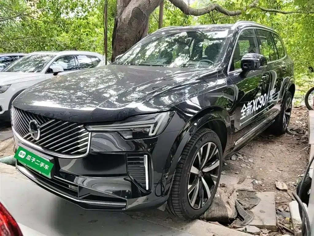2025 Volvo XC90 Plug-in Hybrid Facelift T8 Luxury 7-Seater — миниатюра 2