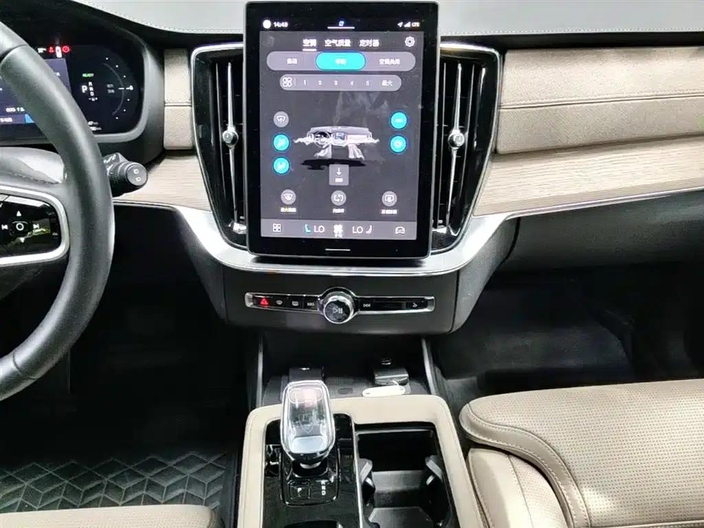2025 Volvo XC90 Plug-in Hybrid Facelift T8 Luxury 7-Seater — миниатюра 13