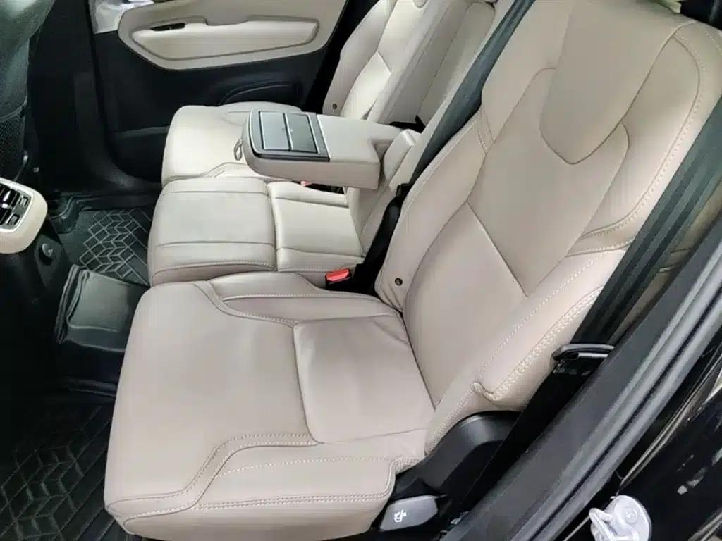 2025 Volvo XC90 Plug-in Hybrid Facelift T8 Luxury 7-Seater — миниатюра 17