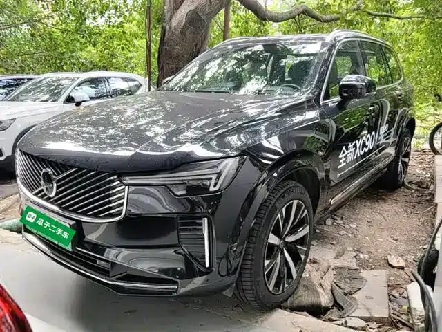 2025 Volvo XC90 Plug-in Hybrid Facelift T8 Luxury 7-Seater