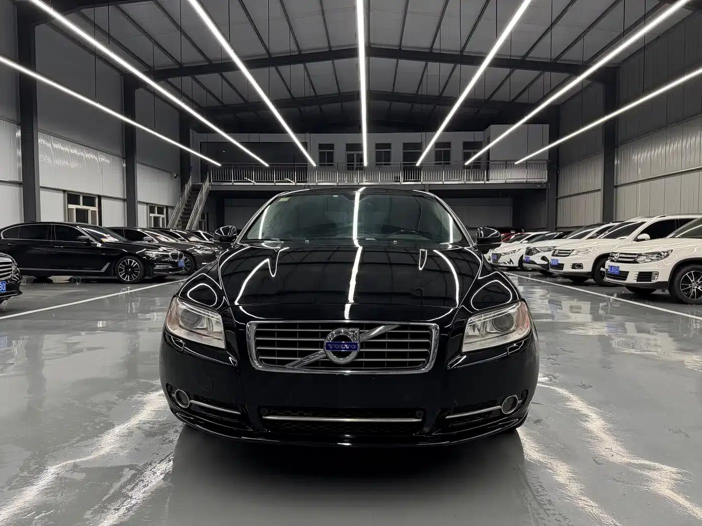 2012 Volvo S80L 3.0T T6 AWD Ultimate Edition — миниатюра 2