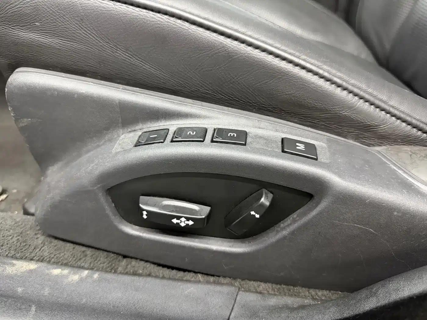 2012 Volvo S80L 3.0T T6 AWD Ultimate Edition — миниатюра 12