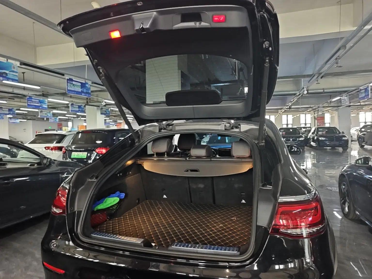 Mercedes-Benz GLC Coupe AMG 2020 AMG GLC 43 4MATIC Coupe SUV — миниатюра 22