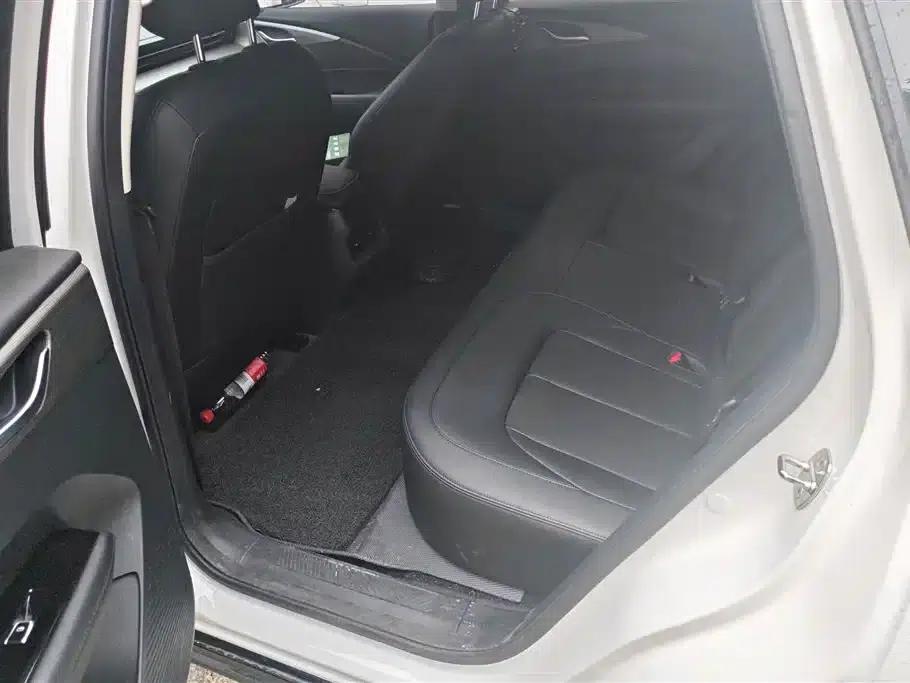 Wuling Xingguang 2024 Co-creation Edition 150 Standard Model — миниатюра 11
