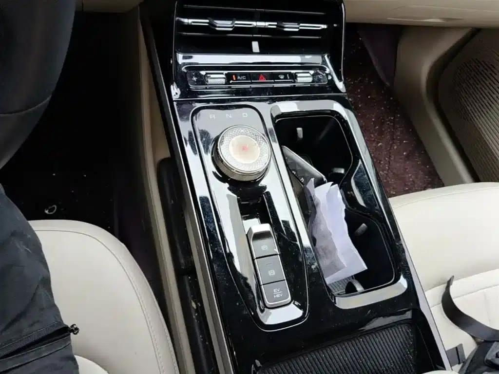 Wuling Xingguang 2023 Model 150 Advanced Edition — миниатюра 14