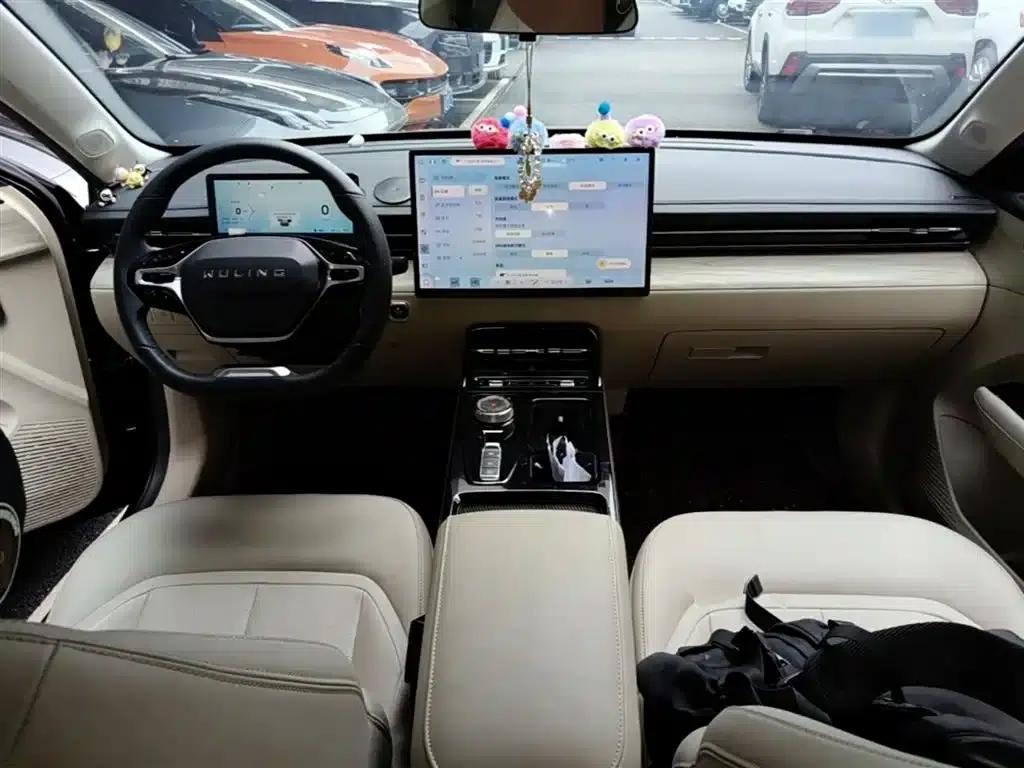 Wuling Xingguang 2023 Model 150 Advanced Edition — миниатюра 10