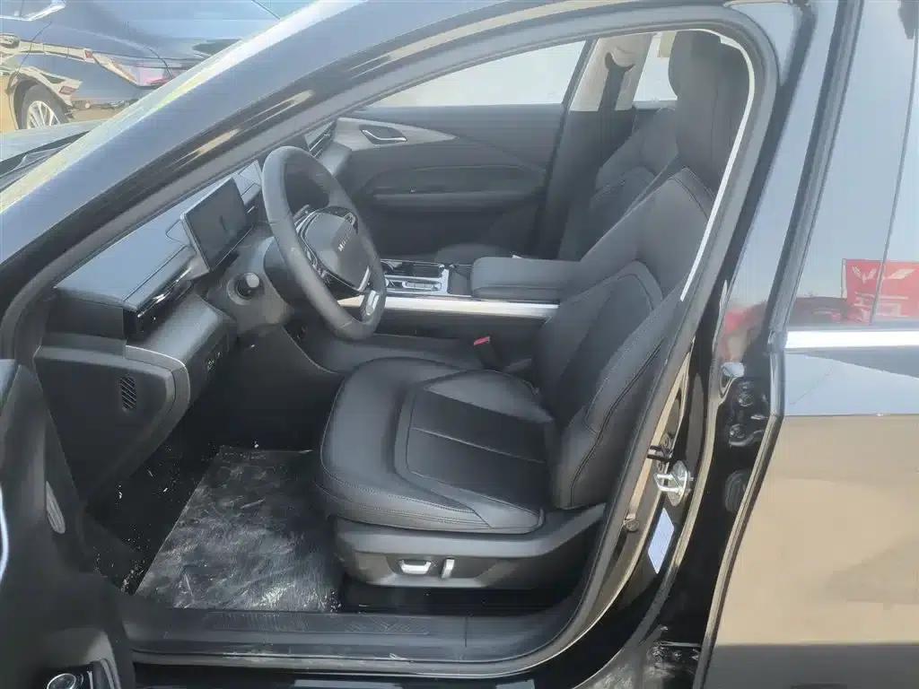 Wuling Xingguang 2024 Co-creation Edition 150 Advanced Model — миниатюра 11