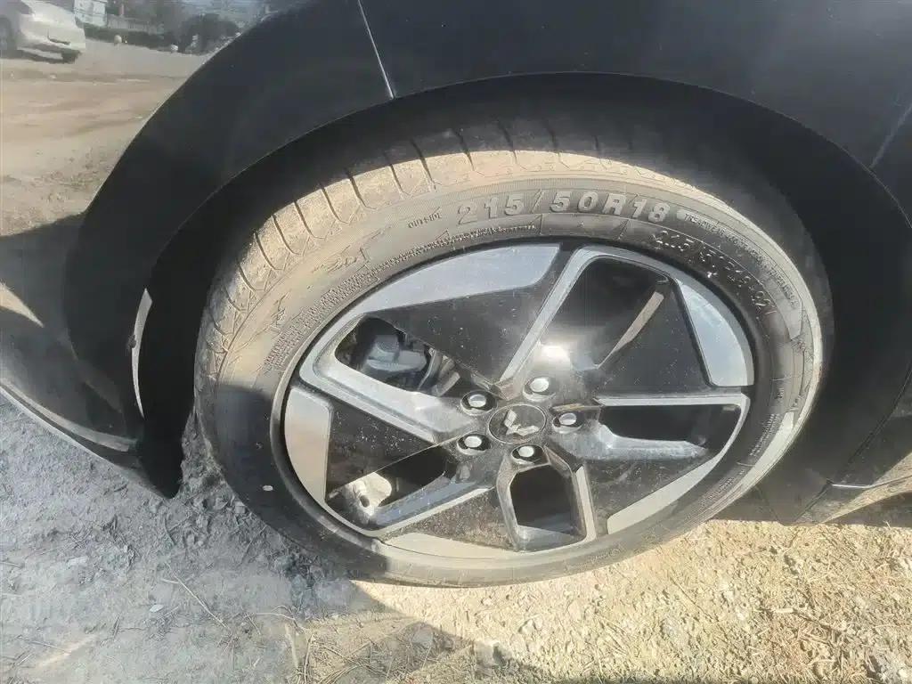 Wuling Xingguang 2024 Co-creation Edition 150 Advanced Model — миниатюра 25
