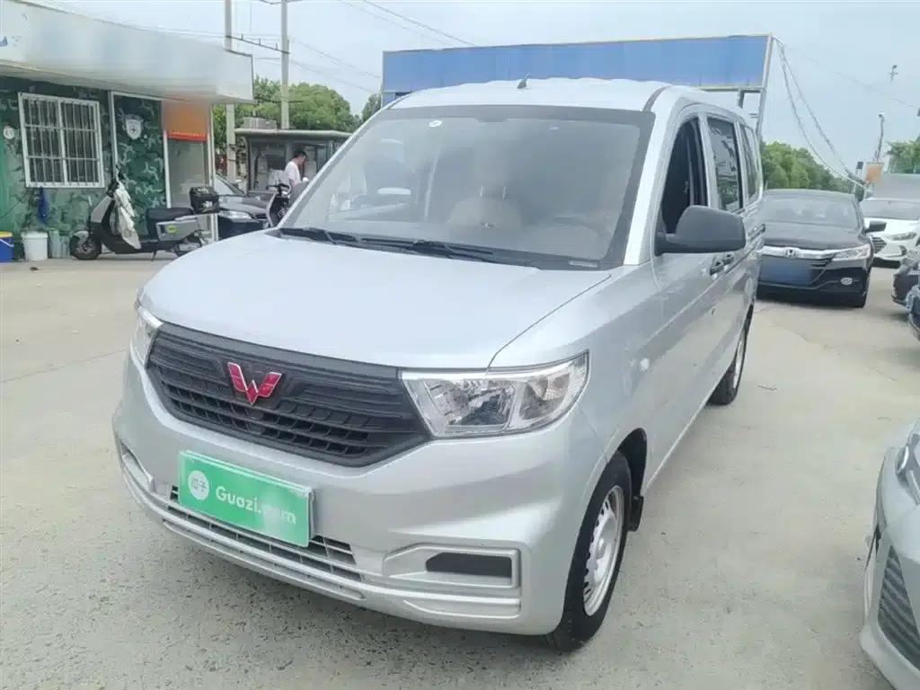 Wuling Hongguang V 2019 1.5L Basic Model (National VI Emission Standard) LAR — миниатюра 2