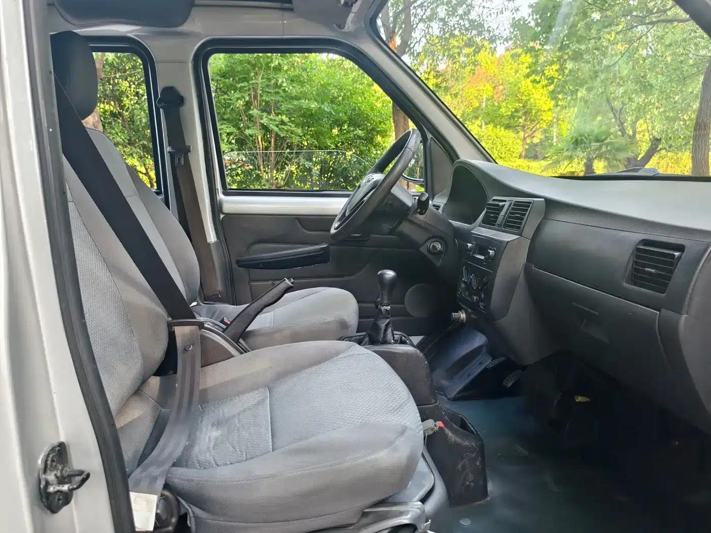 Wuling Rongguang 2019 1.5L Extended Basic Model — миниатюра 7