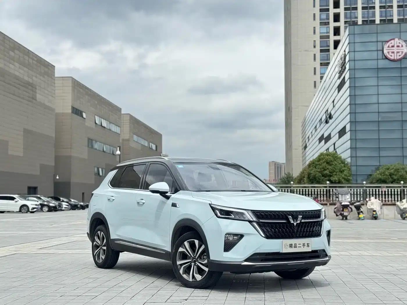 Wuling Xingchen 2022 2.0L DHT Electric Speed Model — миниатюра 3