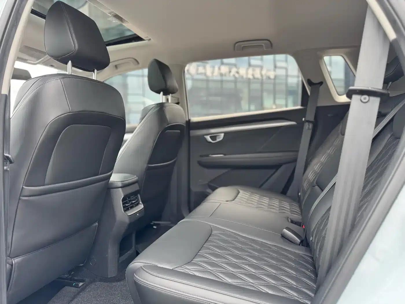 Wuling Xingchen 2022 2.0L DHT Electric Speed Model — миниатюра 6