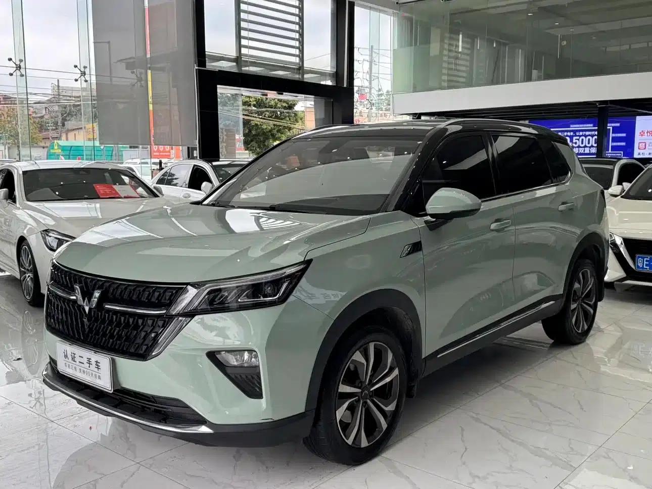 Wuling Xingchen 2021 1.5T CVT Star Edition — миниатюра 1