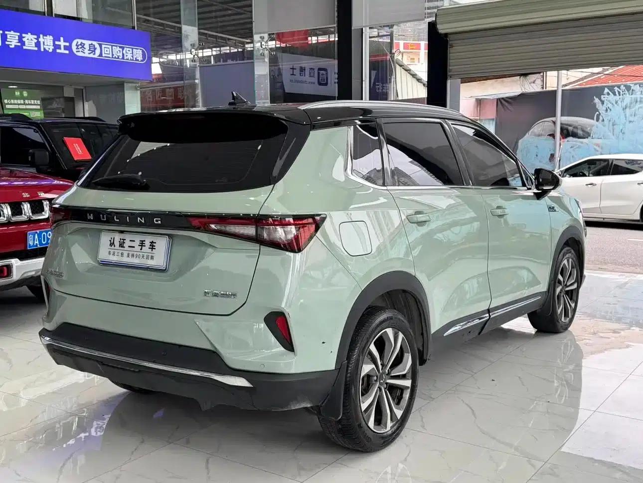 Wuling Xingchen 2021 1.5T CVT Star Edition — миниатюра 2