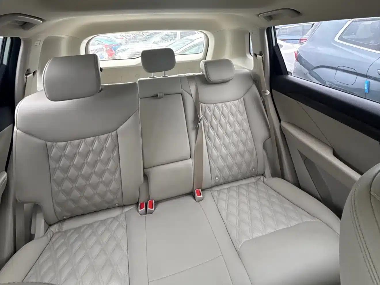 Wuling Xingchen 2021 1.5T CVT Star Edition — миниатюра 21