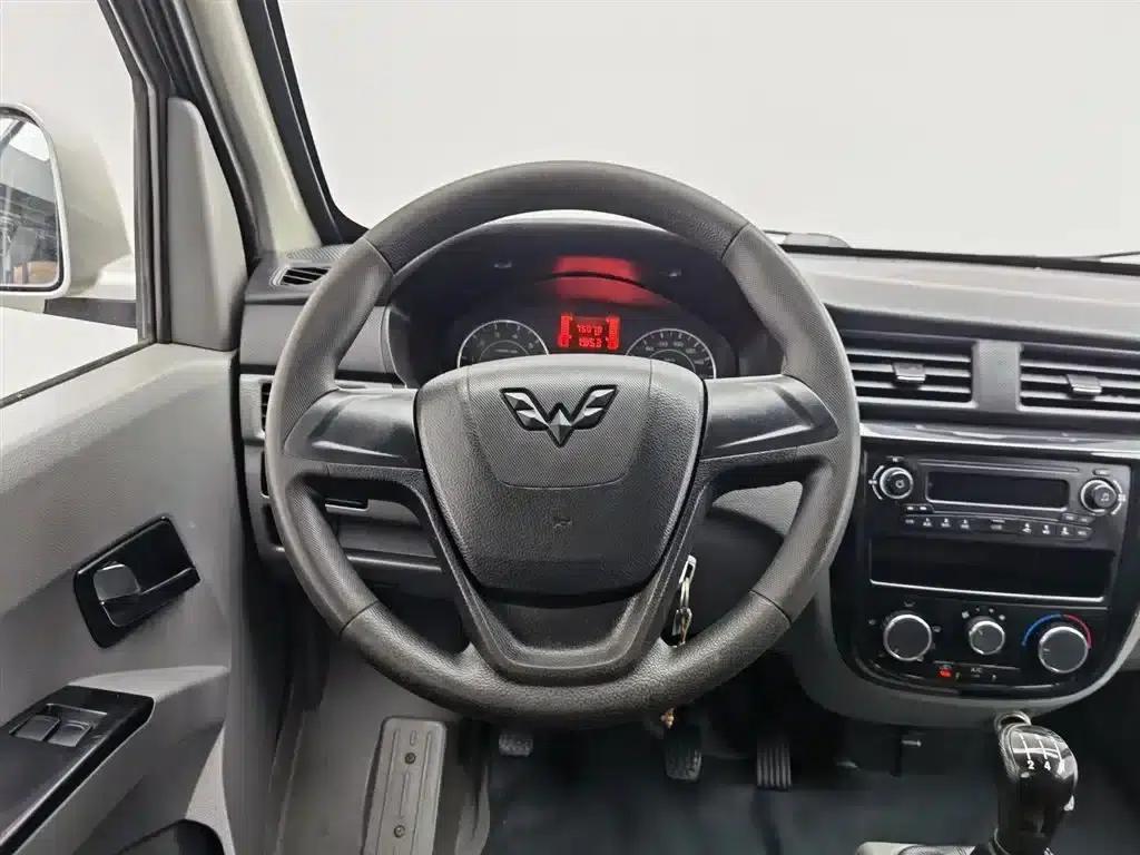 Wuling Sunshine 2015 1.2L S Standard LSI — миниатюра 11
