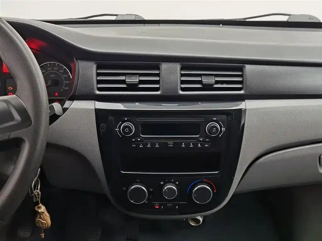 Wuling Sunshine 2015 1.2L S Standard LSI — миниатюра 12
