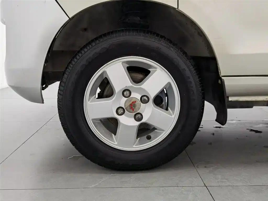 Wuling Sunshine 2015 1.2L S Standard LSI — миниатюра 17