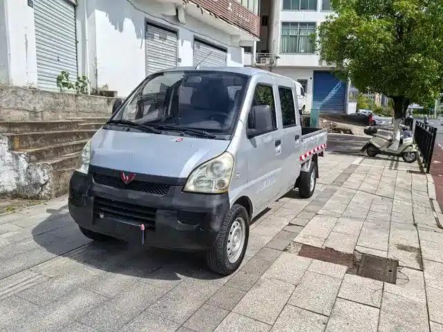 Wuling Rongguang Mini Truck 2012 1.2L Double Cab Basic Model LAQ