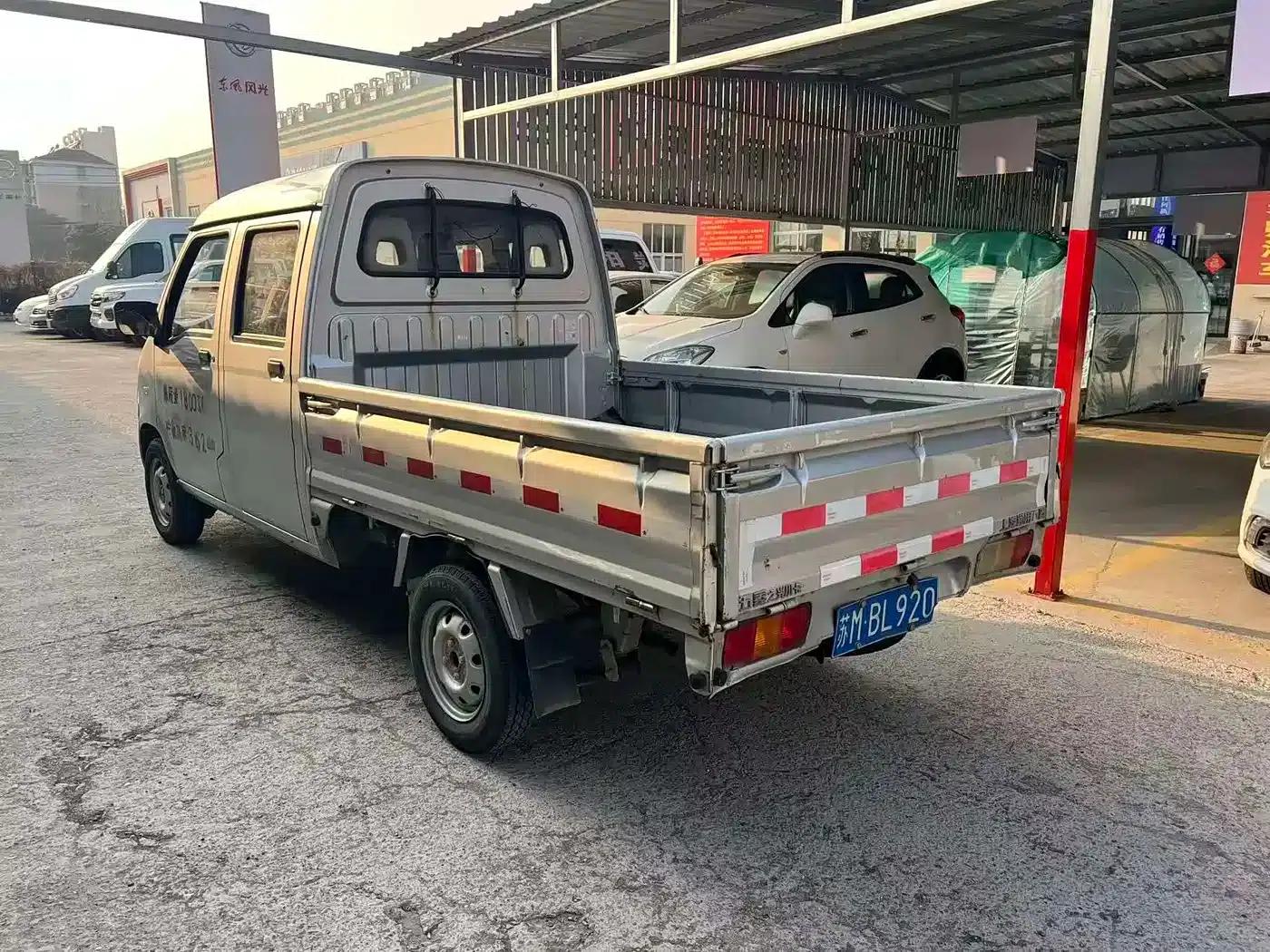 Wuling Rongguang Mini Truck 2020 1.2L Basic Model National VI Dual Cab LSI — миниатюра 4
