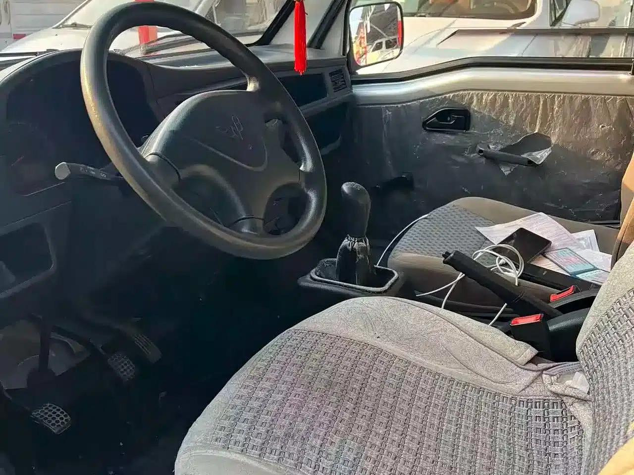 Wuling Rongguang Mini Truck 2020 1.2L Basic Model National VI Dual Cab LSI — миниатюра 7