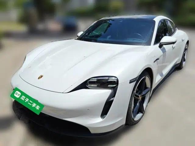 Porsche Taycan 2022-Year Updated Taycan