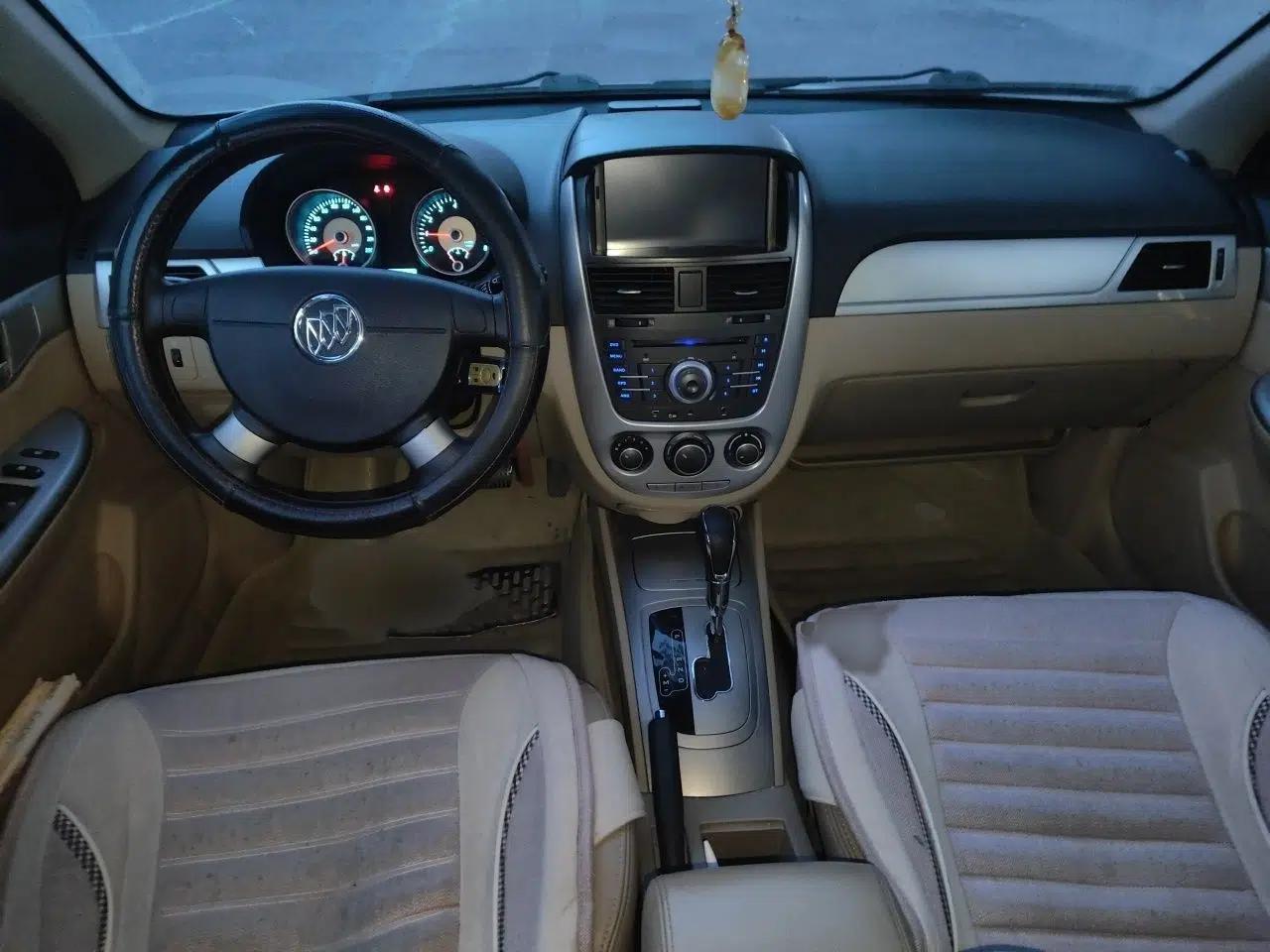 Buick Excelle 2013 1.5L Automatic Classic Model — миниатюра 18