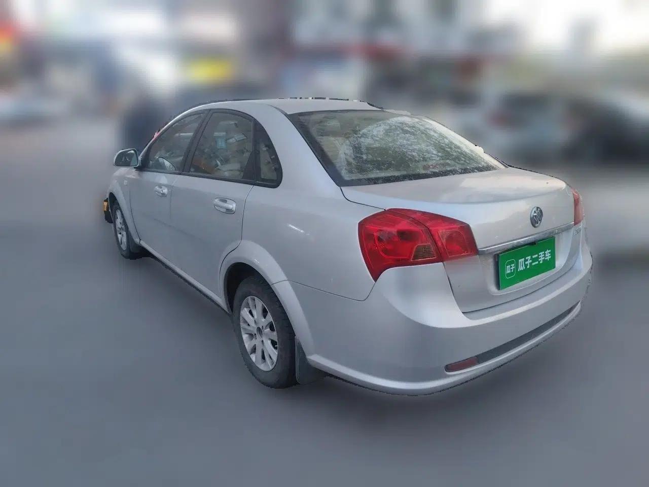 Buick Excelle 2013 1.5L Automatic Classic Model — миниатюра 4