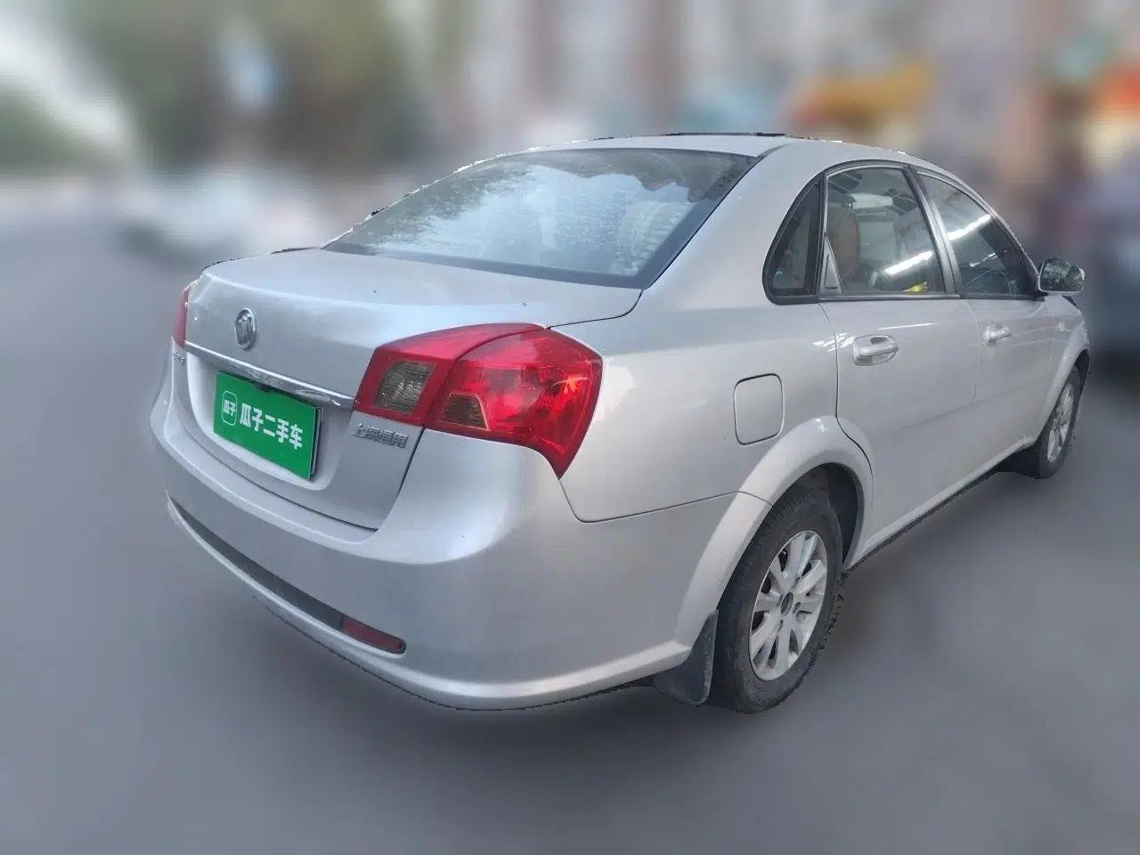 Buick Excelle 2013 1.5L Automatic Classic Model — миниатюра 6