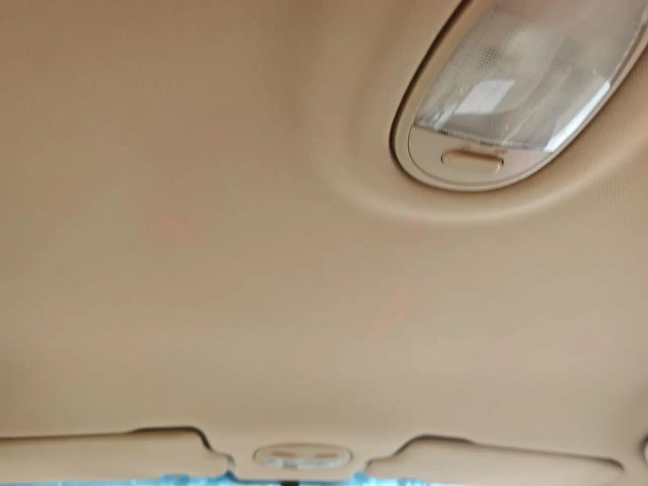 Buick Excelle 2013 1.5L Automatic Classic Model — миниатюра 19