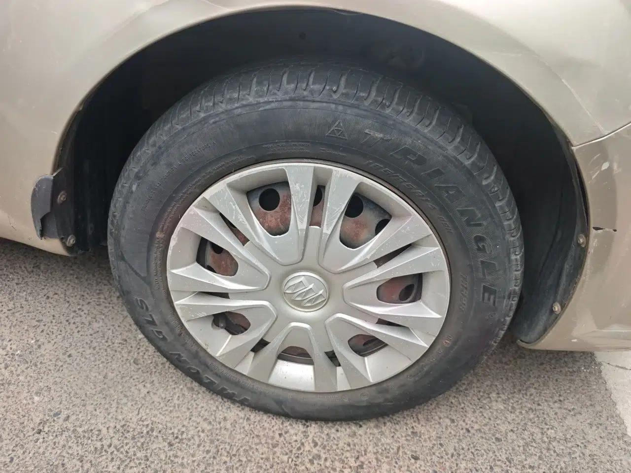 Buick Excelle 2013 1.5L Automatic Classic Model — миниатюра 8