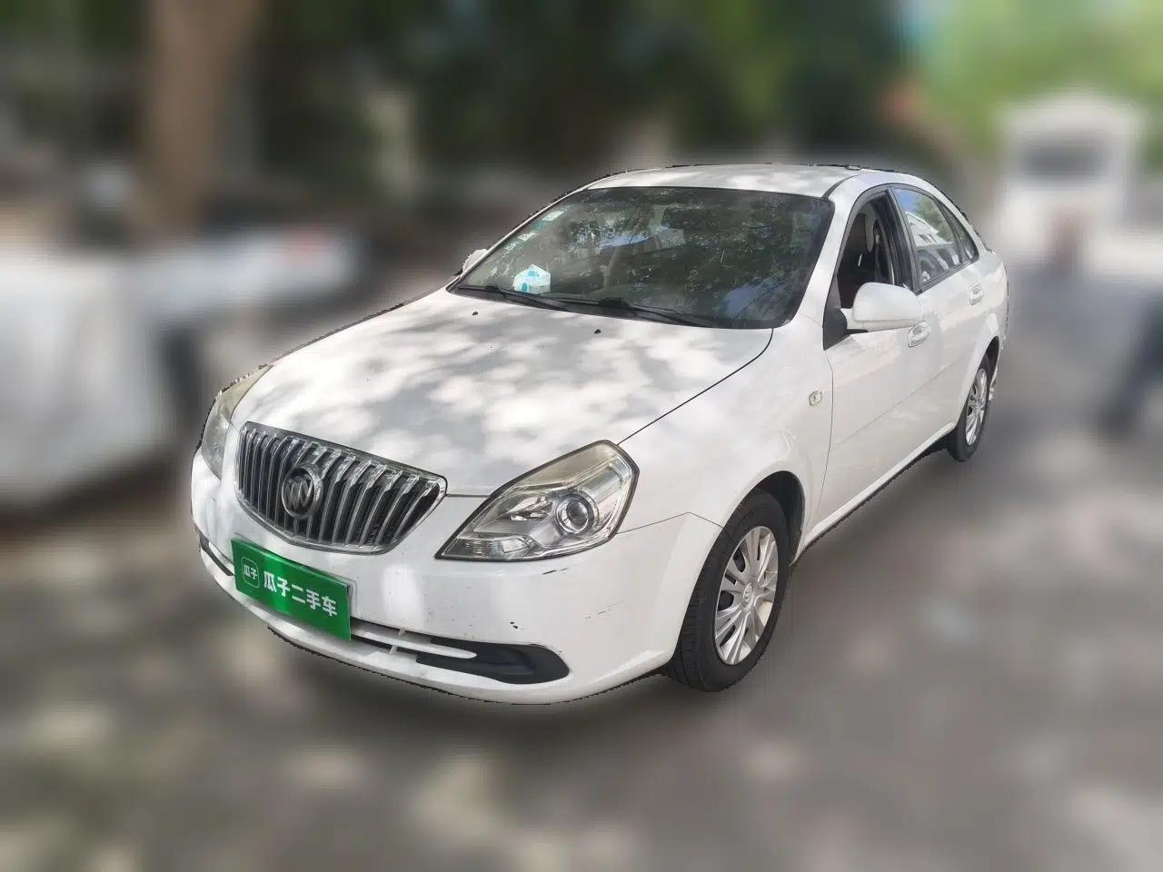 Buick Excelle 2015 1.5L Automatic Classic Model — миниатюра 1