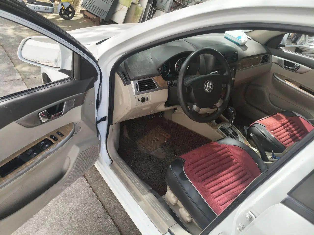 Buick Excelle 2015 1.5L Automatic Classic Model — миниатюра 17