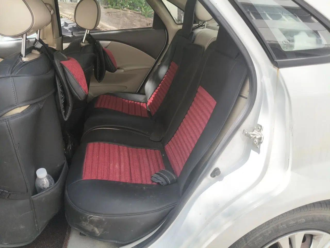 Buick Excelle 2015 1.5L Automatic Classic Model — миниатюра 18