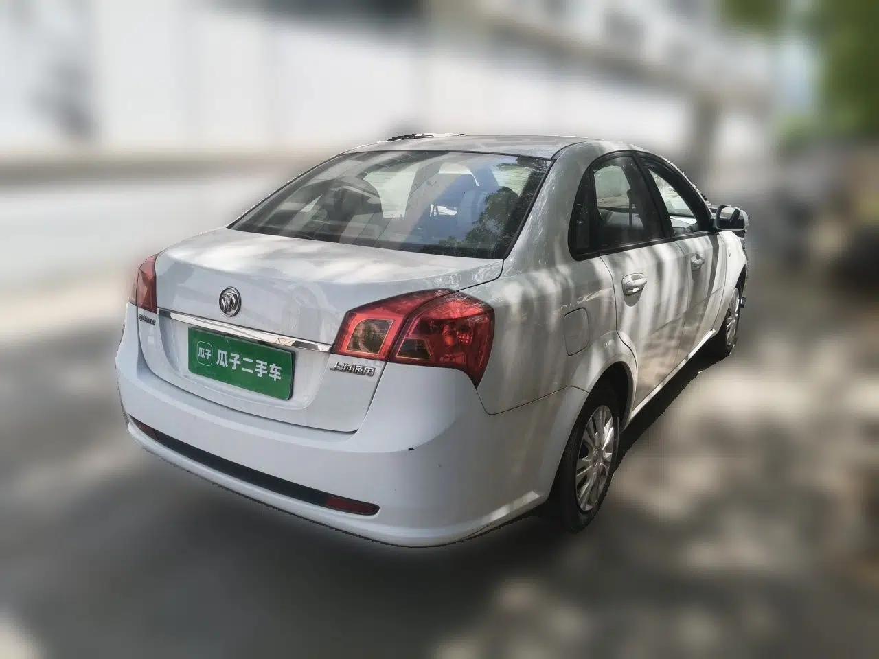 Buick Excelle 2015 1.5L Automatic Classic Model — миниатюра 6