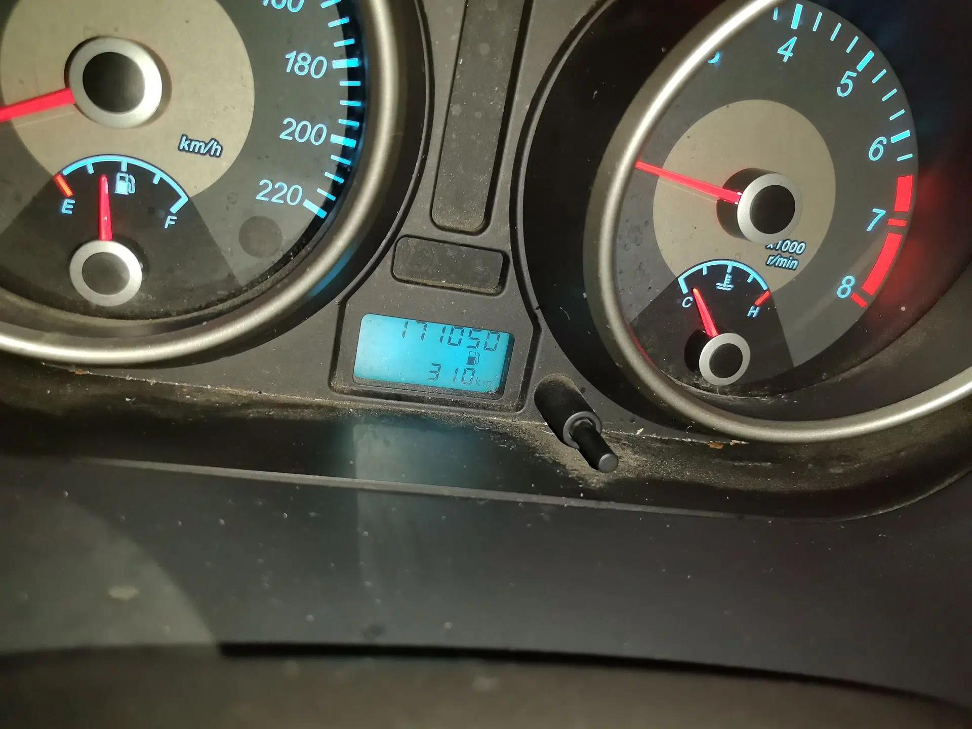 Buick Excelle 2015 1.5L Manual Classic Trim — миниатюра 13