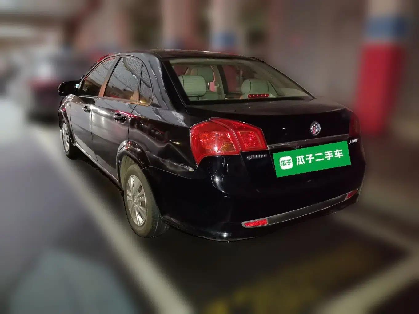 Buick Excelle 2015 1.5L Manual Classic Trim — миниатюра 4